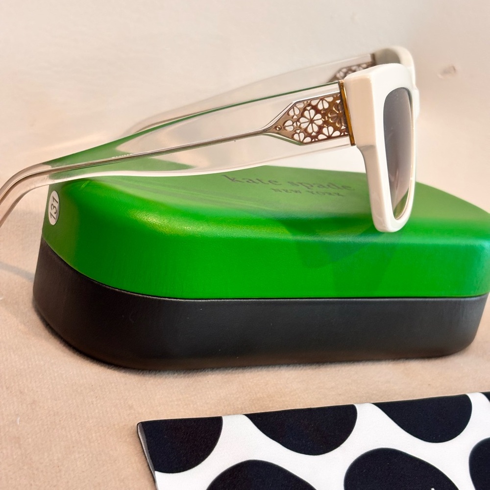 Kate Spade New York Valeria/S Model Cat Eye Sunglasses NEW - Picture 2 of 9